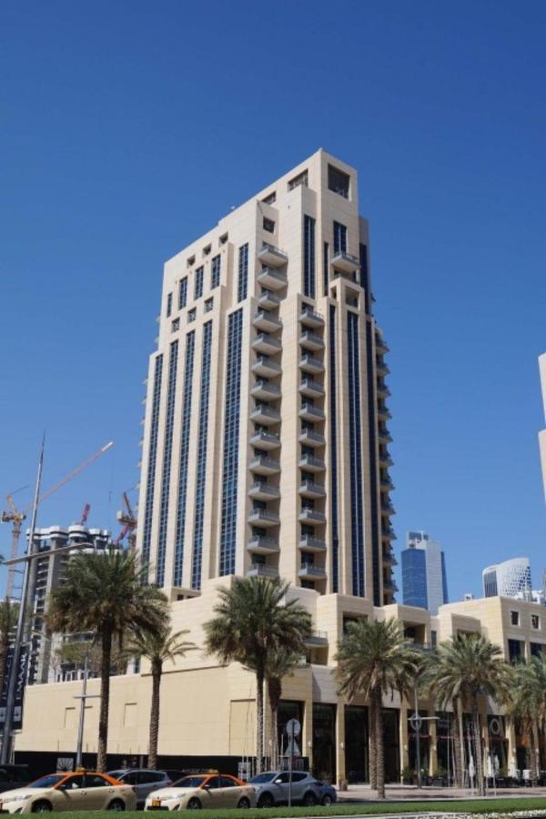 Close To Burj Khalifa & Mall With Relaxing Balcony, Claren Tower 1, Downtown By Deluxe Homes Dubai