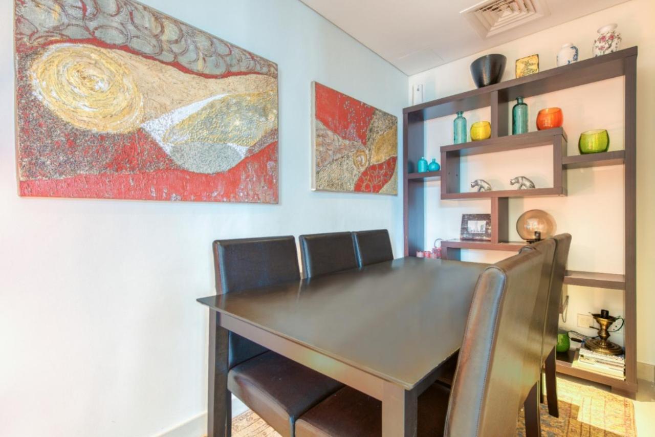 Apartment Close To Burj Khalifa & Mall With Relaxing Balcony, Claren Tower 1, Downtown By Deluxe Homes Dubai
