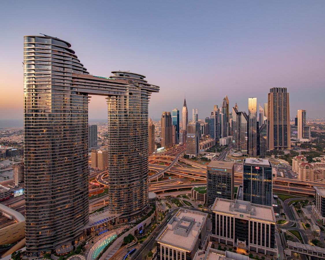 First Class 2br With Full Skyline & Sea View * Dubai