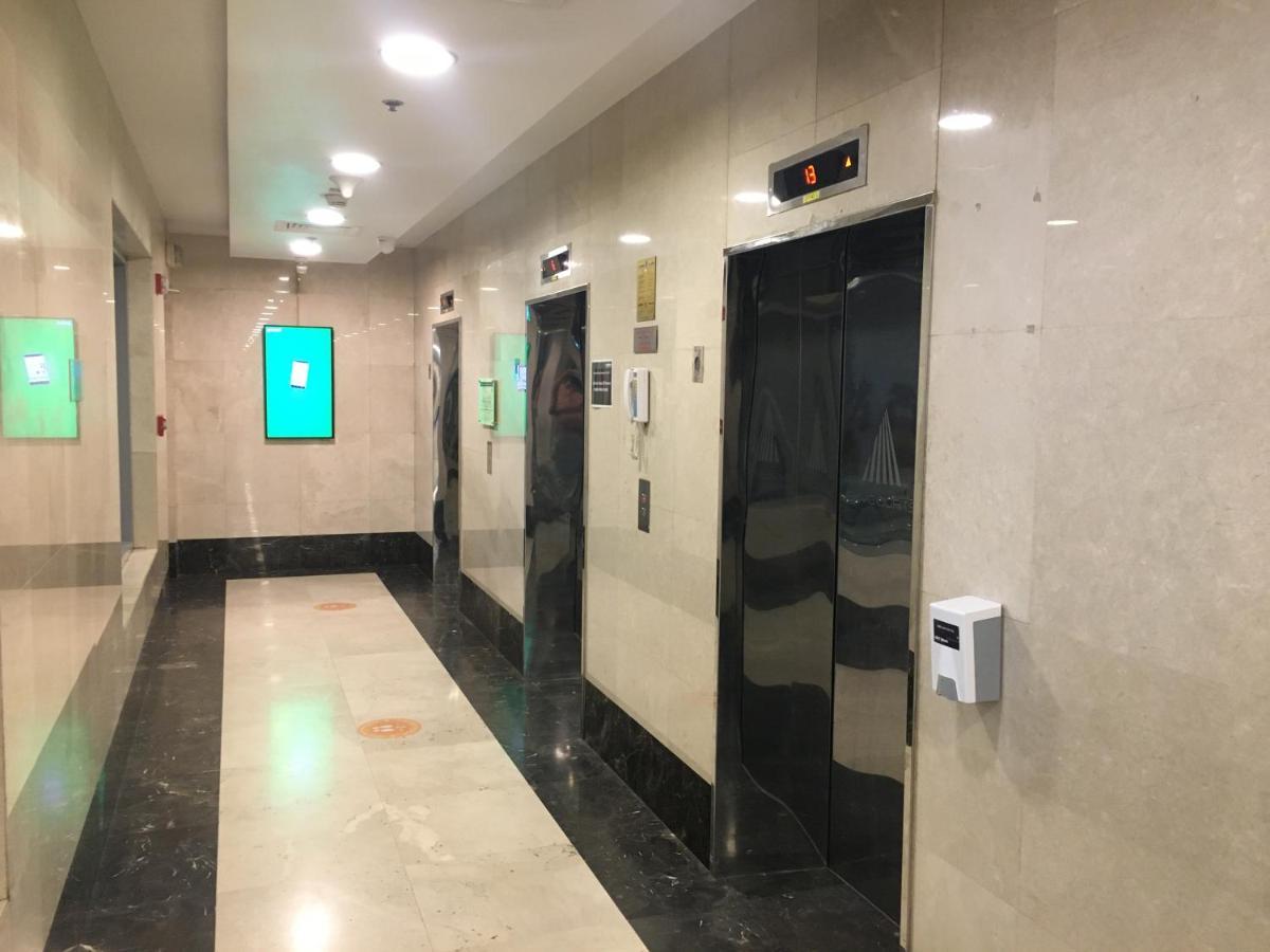 Apartment Octavius Holiday Homes, Spacious 2 Bedroom Apartment, Skyline & Burj Khalifa View *