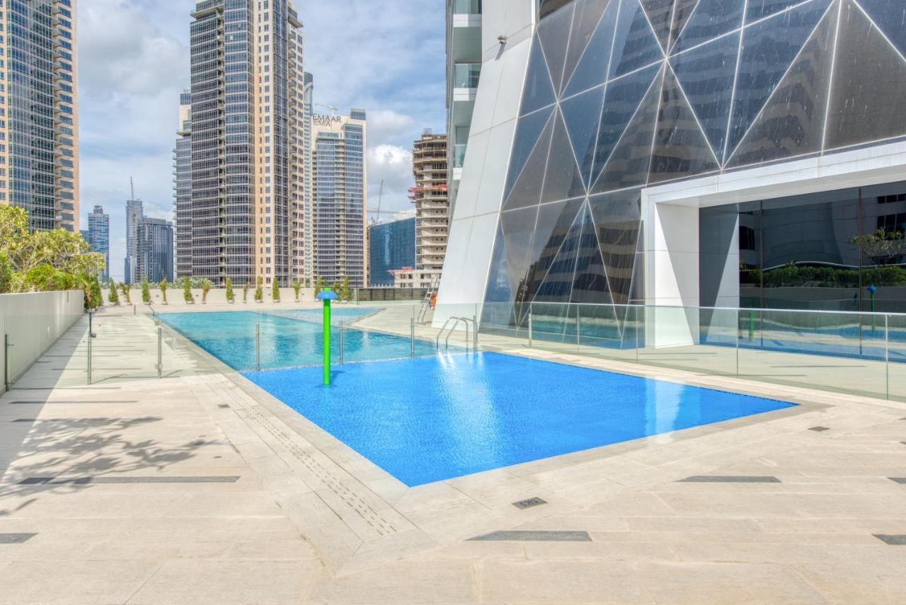 Maison Privee - Luxury, Spacious, Modern Near Burj Khalifa And Canal Apartment