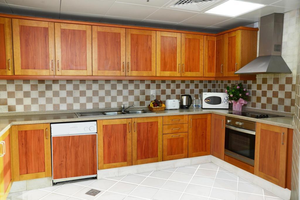 Legacy Aparthotel 3*