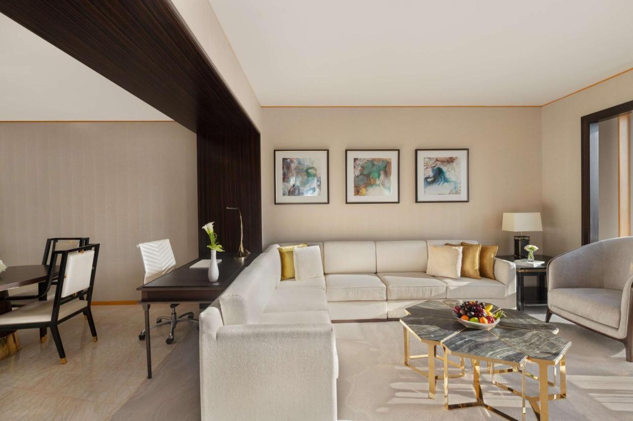 Shangri-la Hotel Dubai