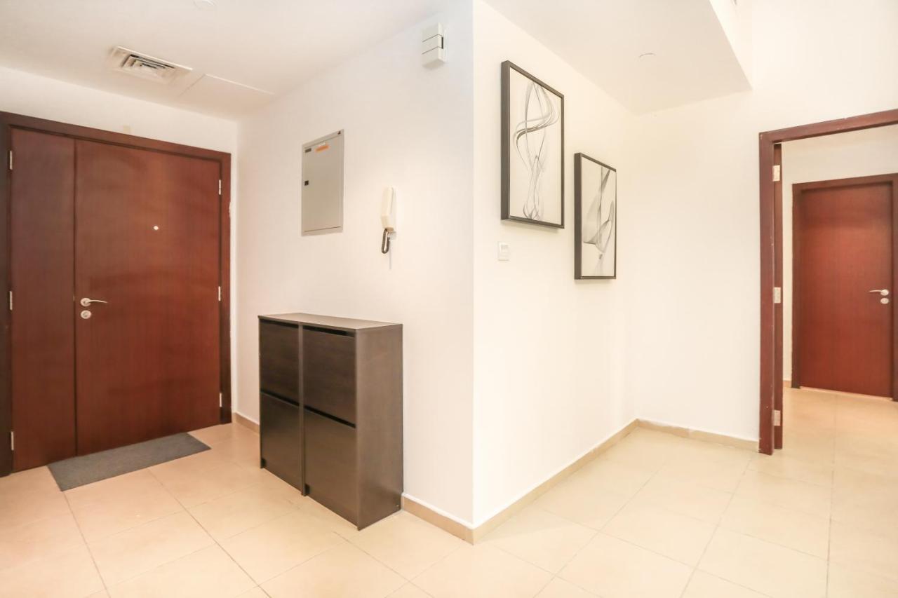 Dubai, Lux On Jbr, 1br, Beach, Pool, Parking *