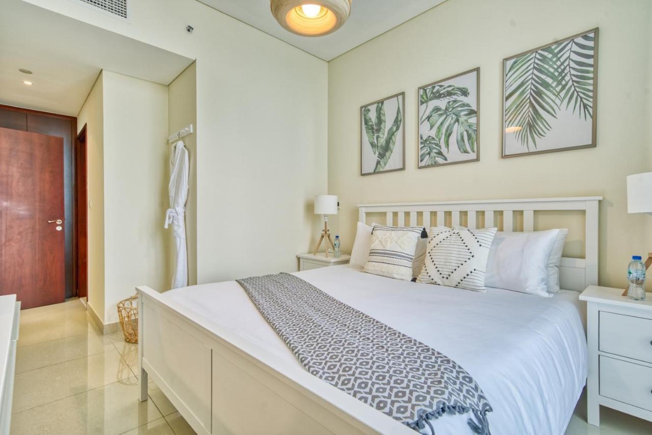 Monty Holiday - Cozy Penthouse With Burj Khalifa And Fountain View Apartment Dubai