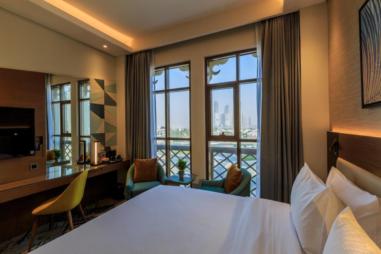 Hotel S19 Hotel-al Jaddaf Metro Station