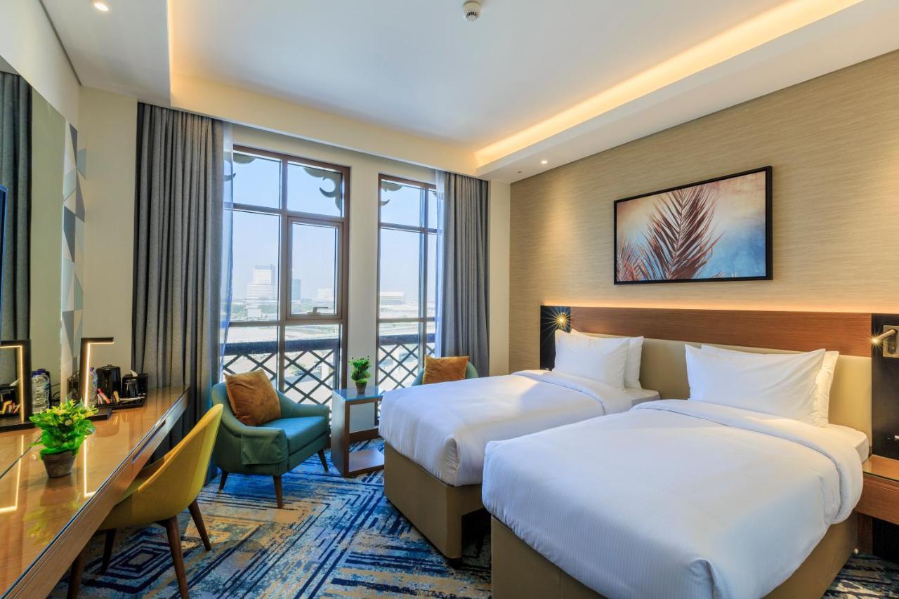 Hotel S19 Hotel-al Jaddaf Metro Station