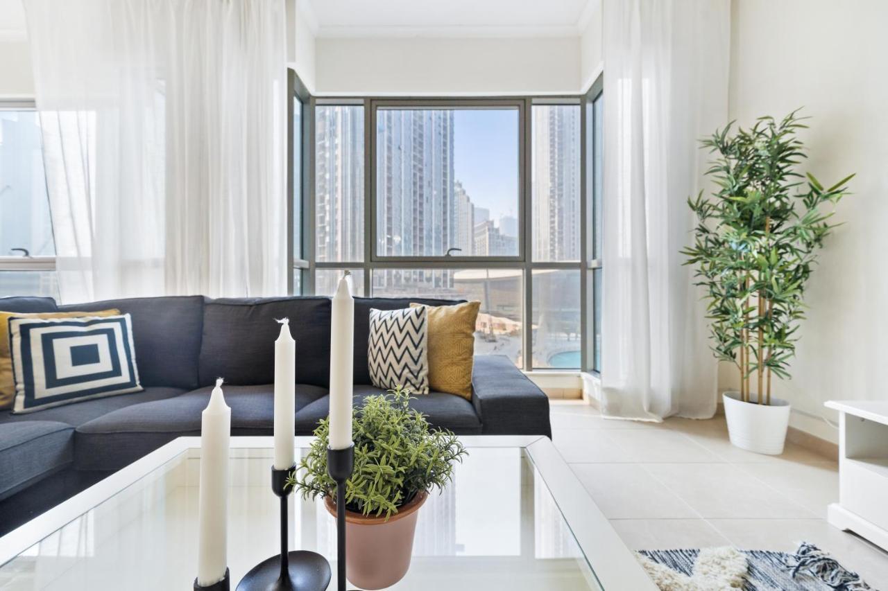 Stylish With Partial Burj Khalifa View * Dubai