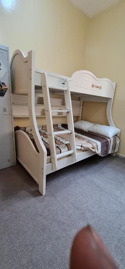 Hostel, Bedspace And Backpackers Hostel Dubai