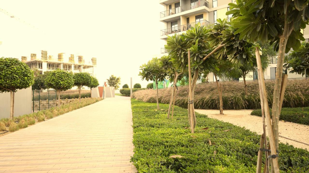 Misty Rosa Homes - Near Expo 2020 - 9 Min Apartment Dubai