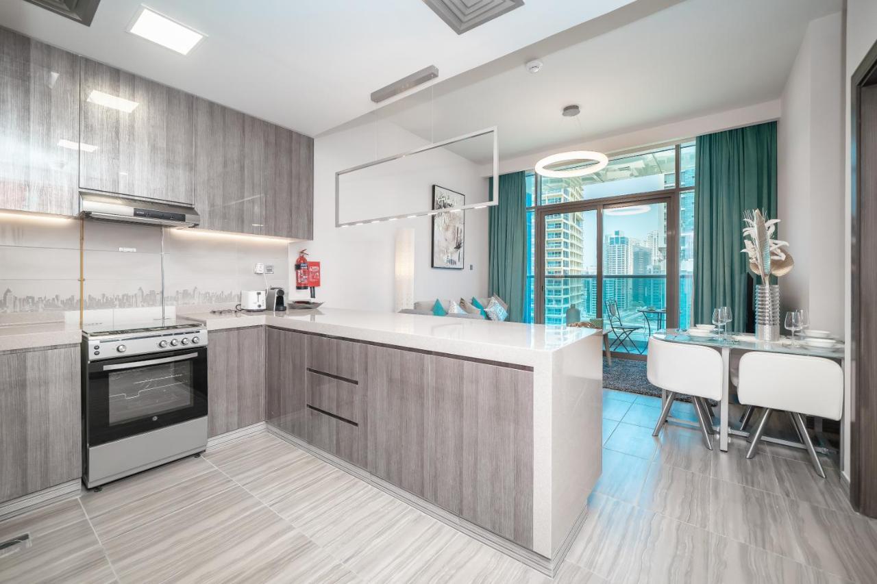 Luton - Modern & View 1br , Mbl Residence, Jumeirah Towers Apartment