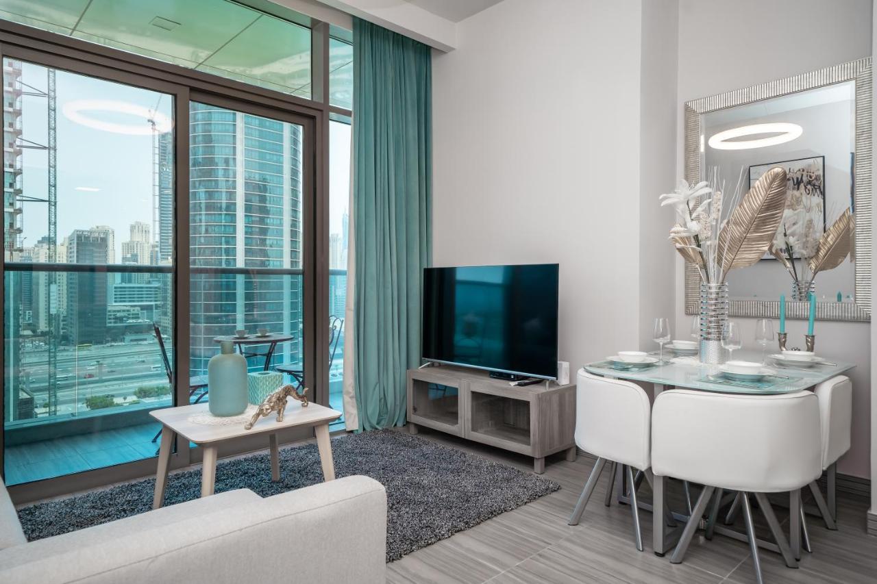 Luton - Modern & View 1br , Mbl Residence, Jumeirah Towers Apartment