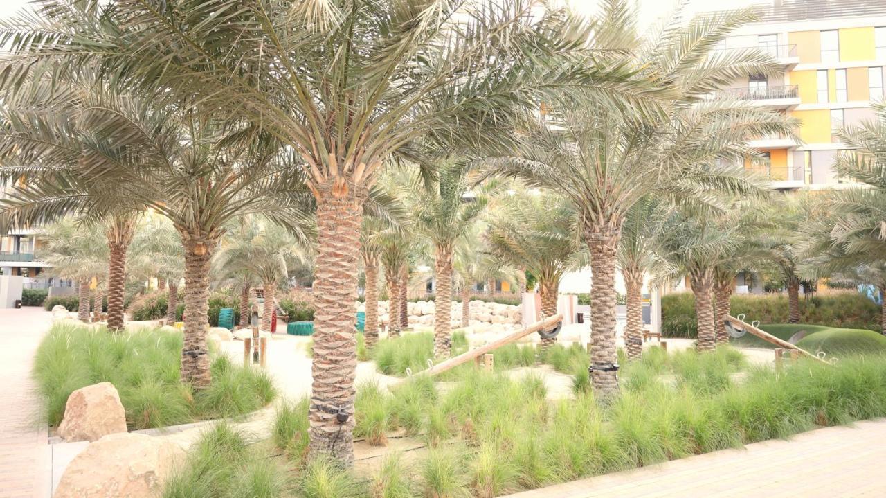 Misty Rosa Homes - Near Expo 2020 - 9 Min Apartment