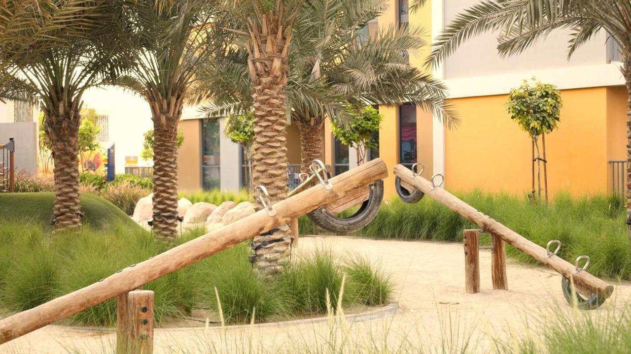 Misty Rosa Homes - Near Expo 2020 - 9 Min * Dubai