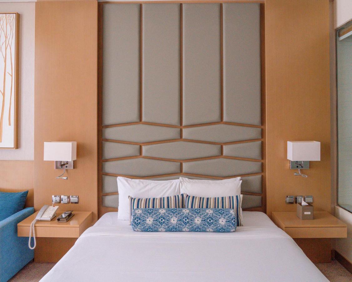 Canal Business Bay 5*