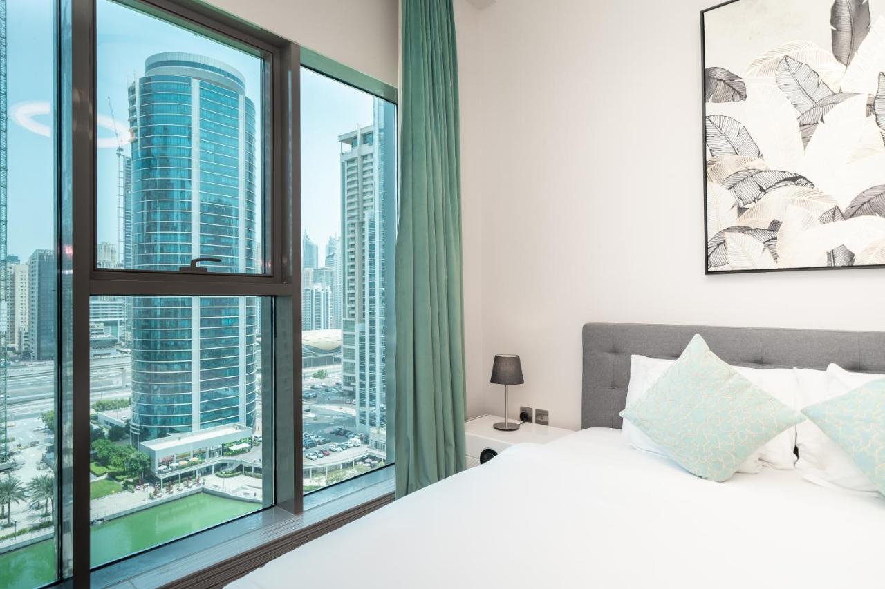 Luton - Modern & View 1br , Mbl Residence, Jumeirah Towers Apartment
