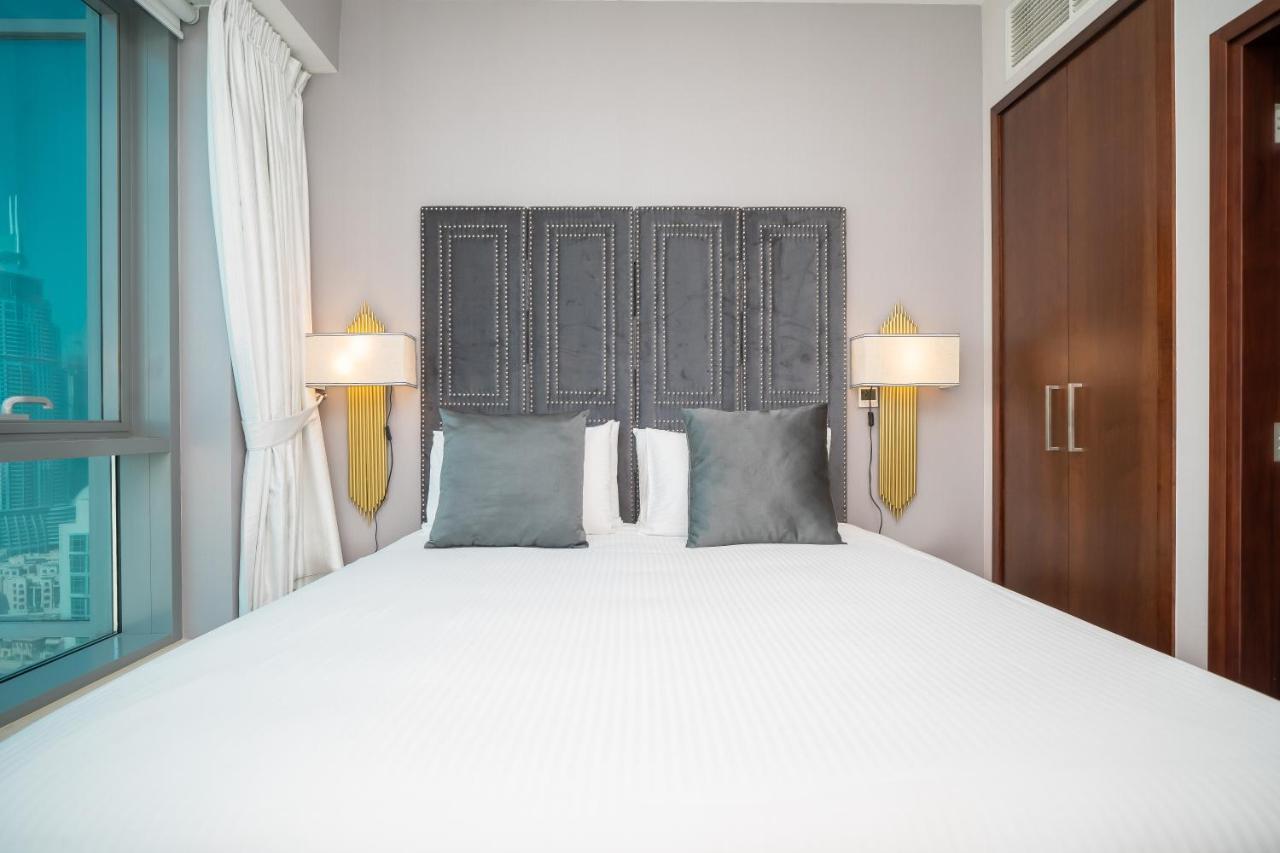Bellavista - Sophisticated - 2 Bedroom - 29 Boulevard - Burj Khalifa & Fountain View