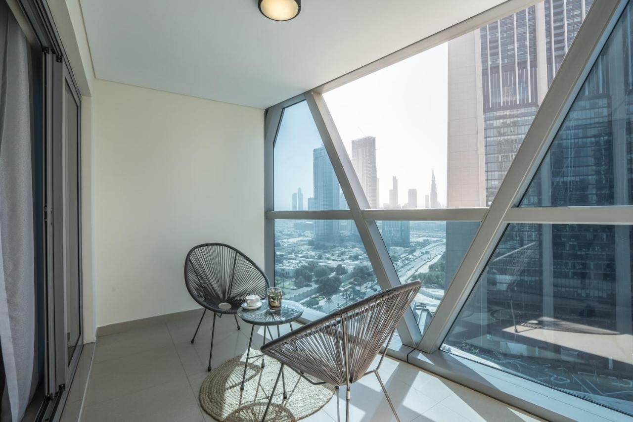 Higuests - Luxury In The Iconic Park Towers Apartment Dubai