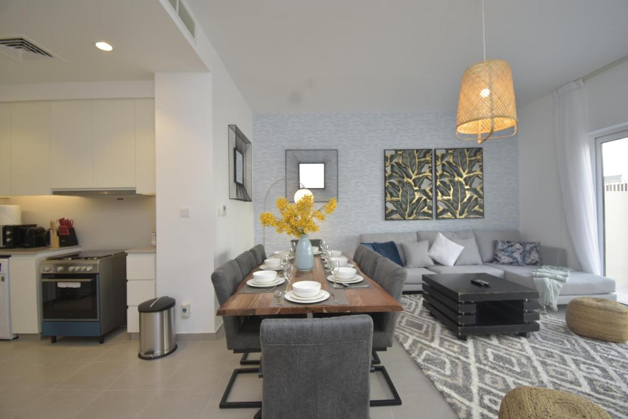 Bnbme - Urbana I - Emaar South Apartment *