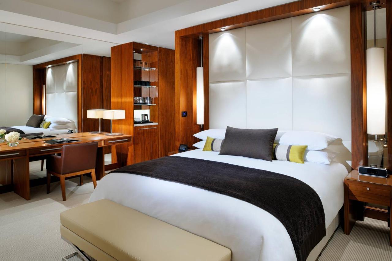 Jw Marriott Marquis Hotel 5*
