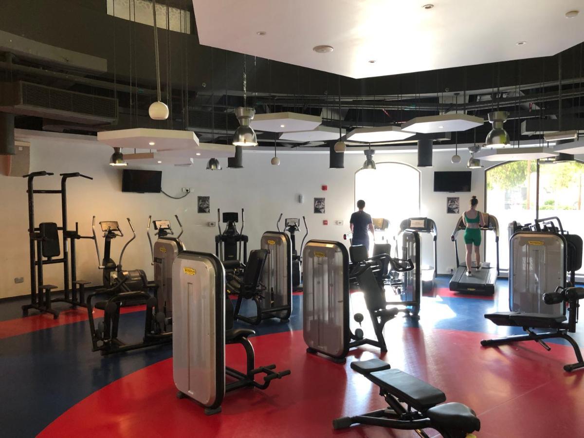 Spacious 5 Beds 3 Min From The Jbr Apartment Dubai