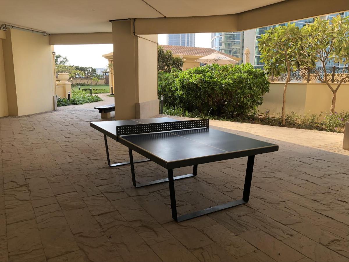 Spacious 5 Beds 3 Min From The Jbr Apartment