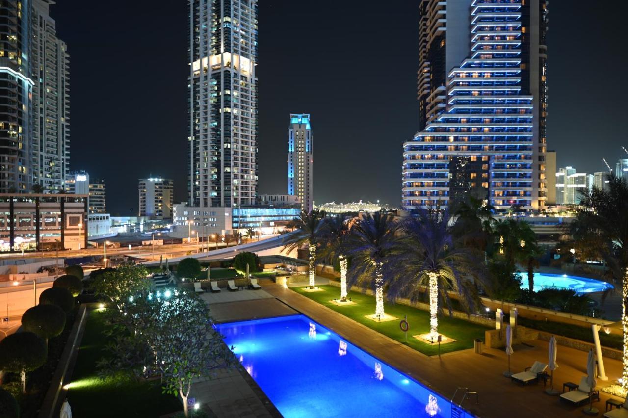 Dream - Marina Tower Apartment Dubai