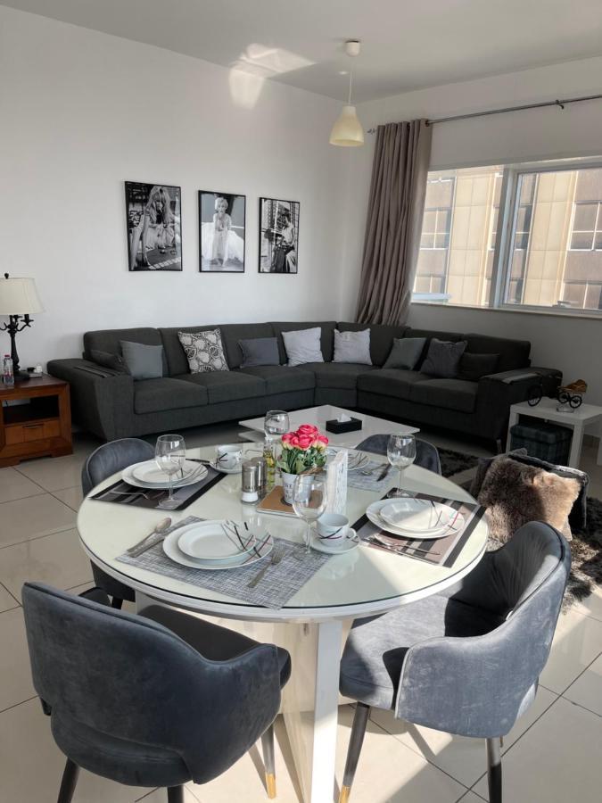 Bright Luxury 2br Aprt Marina With Balcony