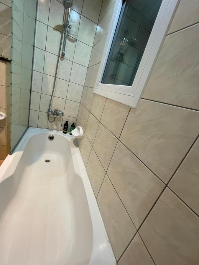 Apartment Bright Luxury 2br Aprt Marina With Balcony