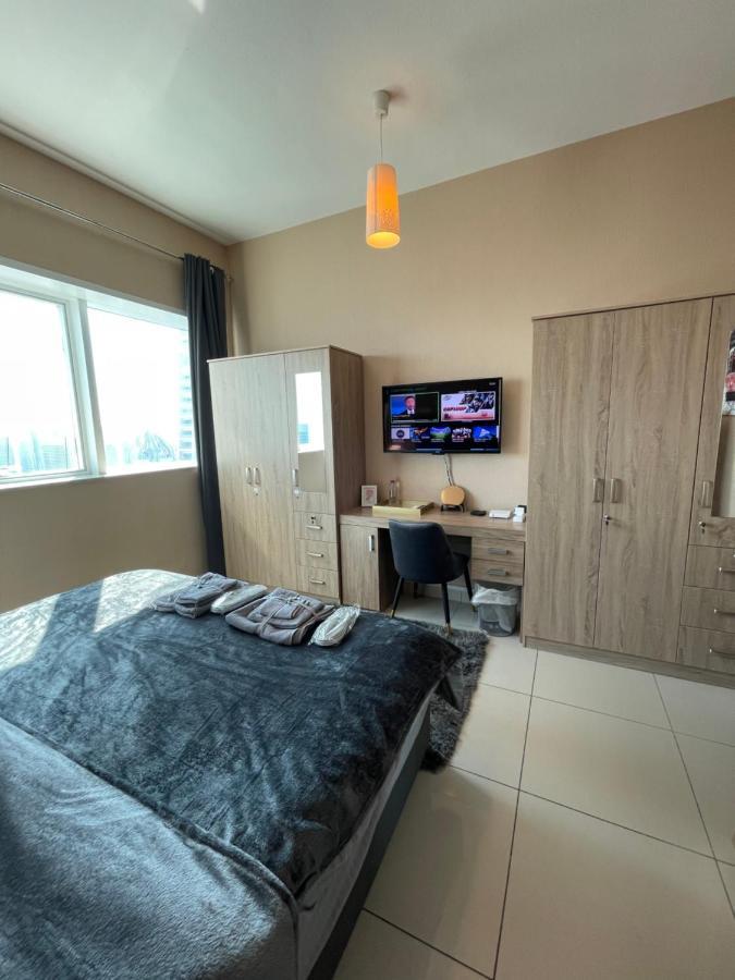 Bright Luxury 2br Aprt Marina With Balcony Apartment