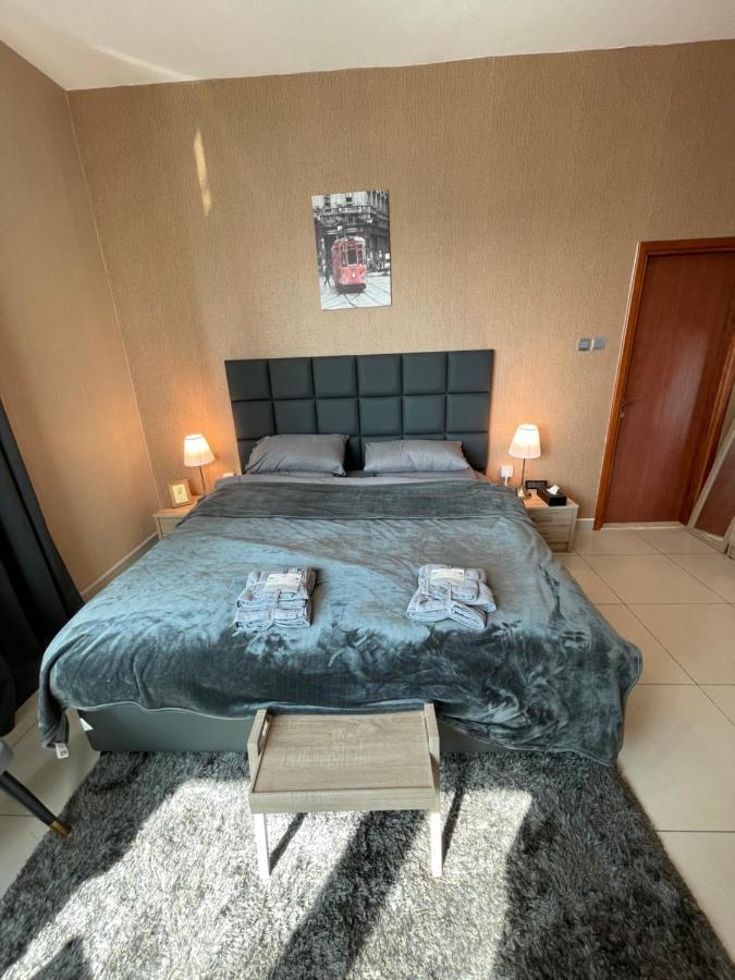 Bright Luxury 2br Aprt Marina With Balcony *