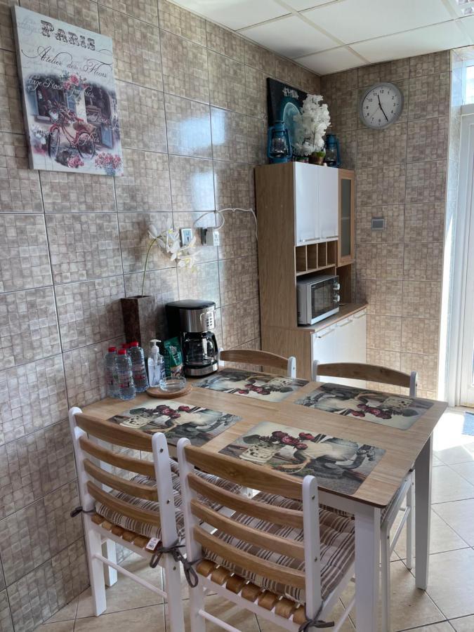 Bright Luxury 2br Aprt Marina With Balcony