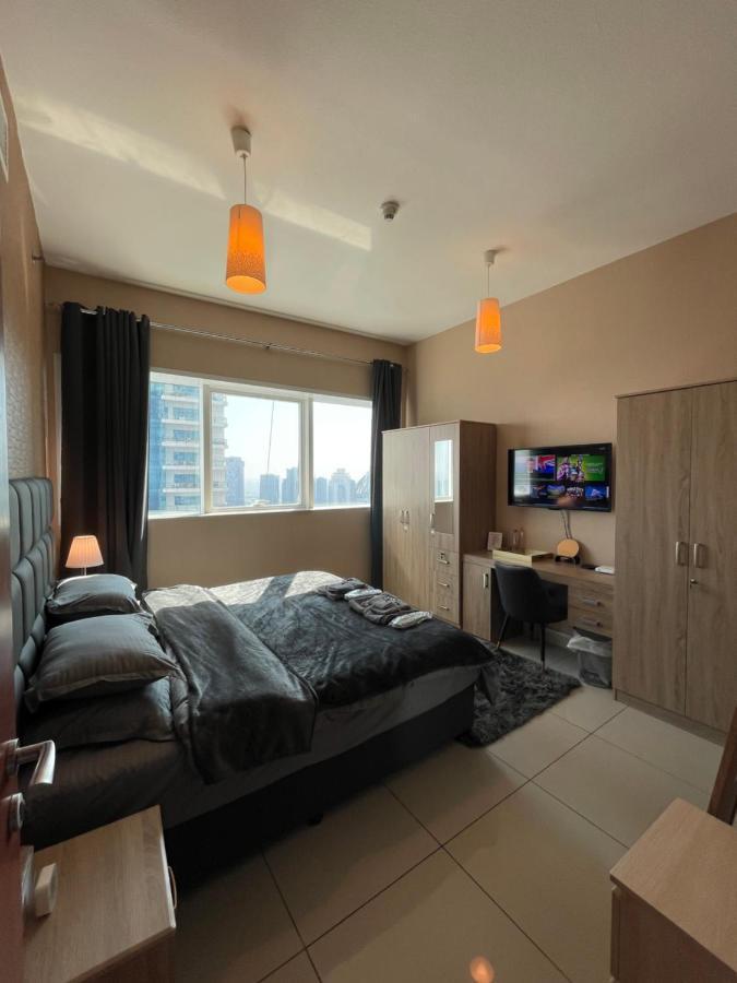 Bright Luxury 2br Aprt Marina With Balcony Apartment Dubai