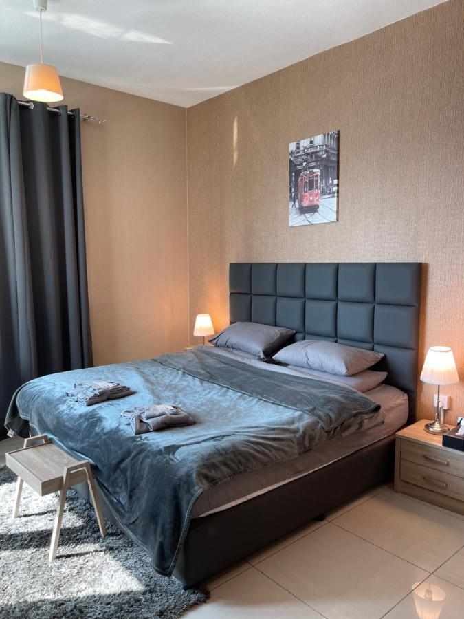 Apartment Bright Luxury 2br Aprt Marina With Balcony