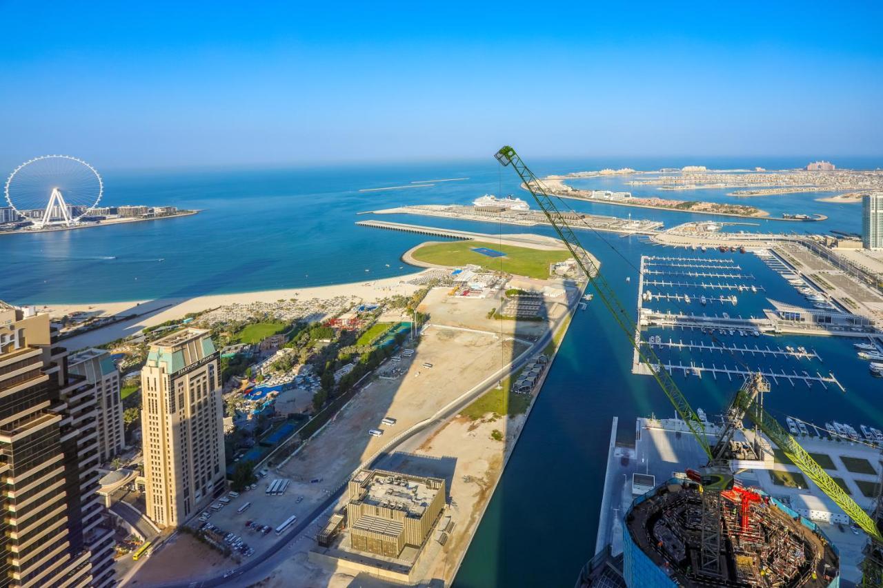 Apartment Penthouse In Marina , Cayan Tower , Sea View *