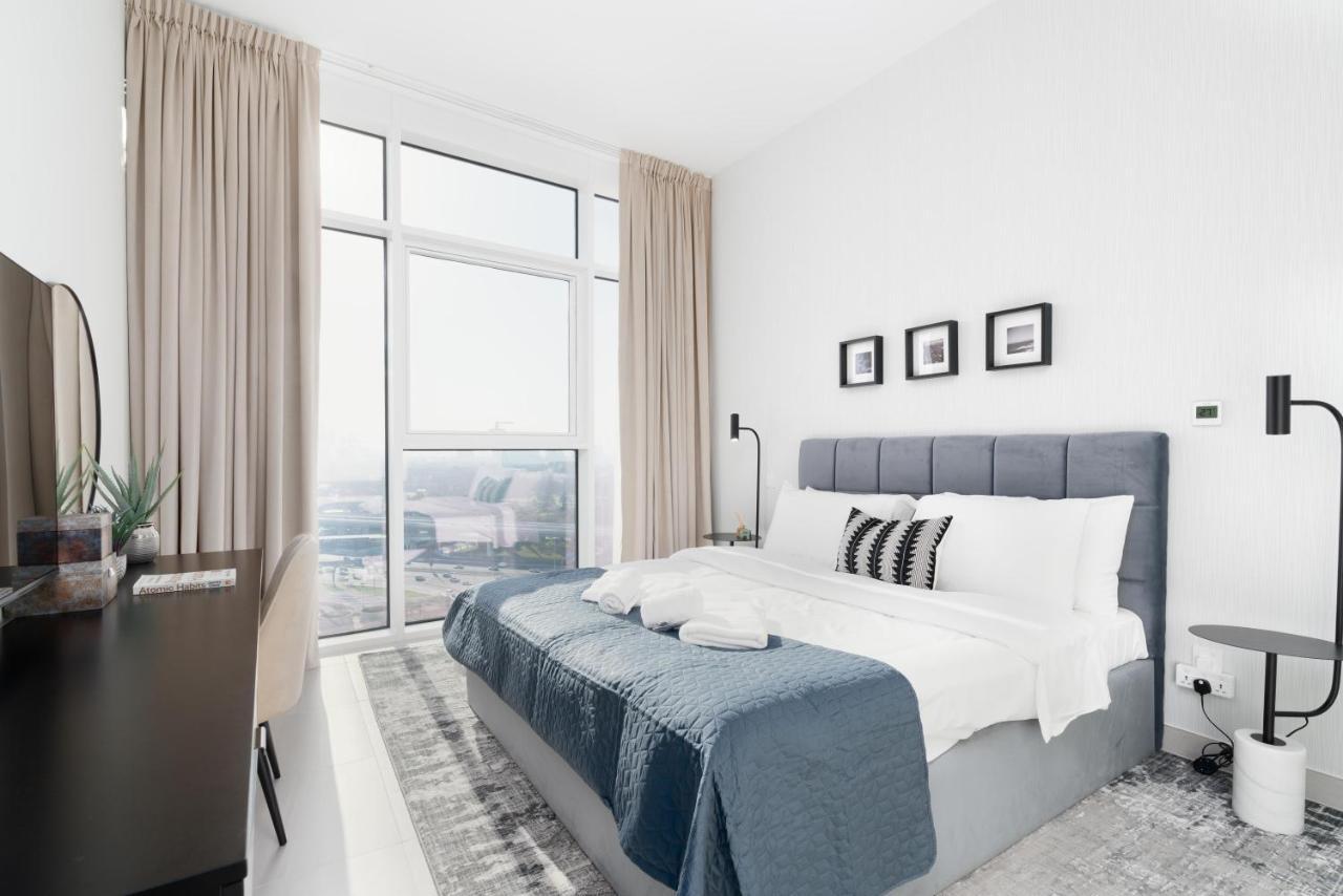 Apartment Ultimate / 3 Beds / Gorgeous Frame And Park View / 250m From Metro / 1 Stop From World Trade Center