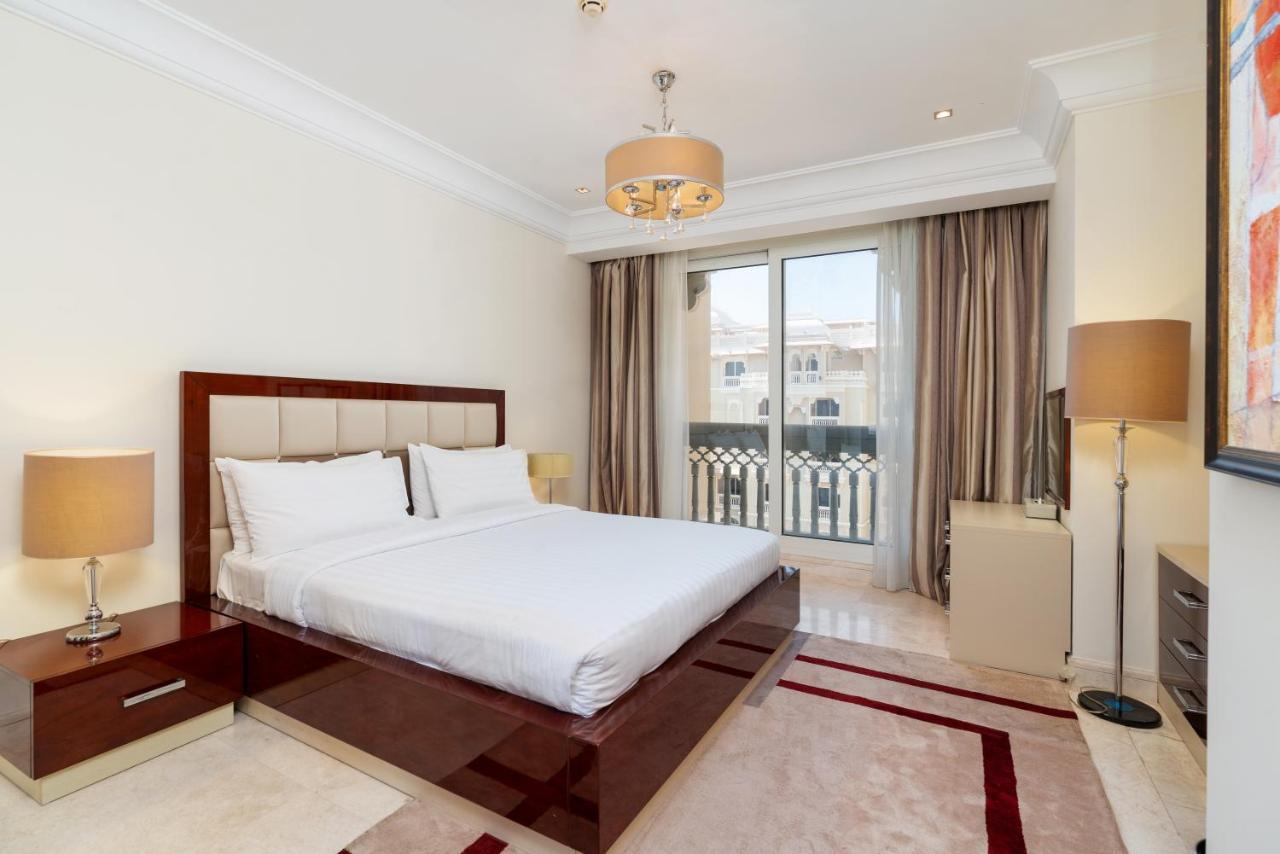 Royal Club By Rvhr, Grandeur Crescent Palm Jumeirah Apartment Dubai