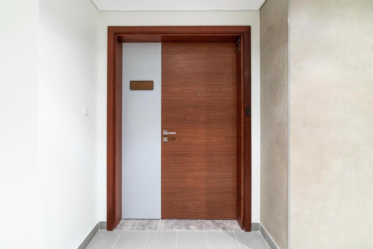Apartment Ultimate / 3 Beds / Gorgeous Frame And Park View / 250m From Metro / 1 Stop From World Trade Center *
