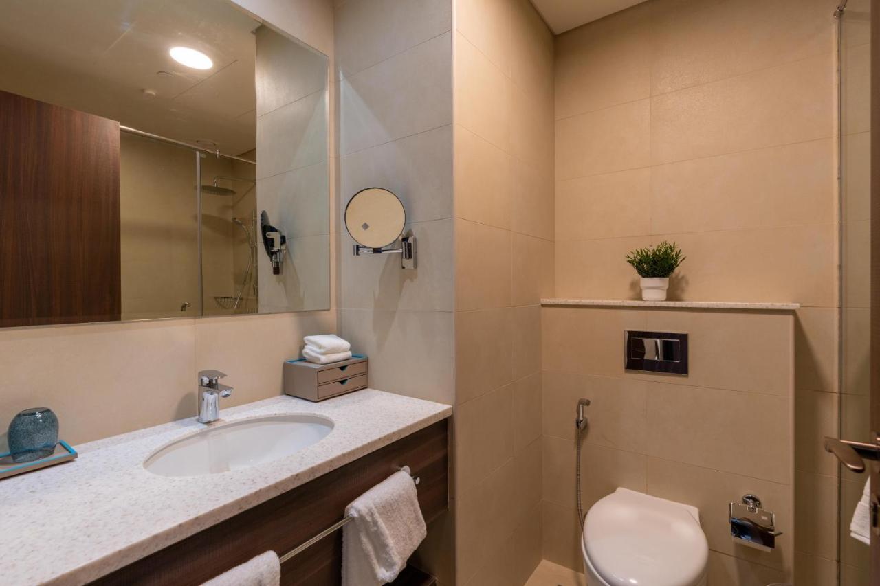 Apartment On Off Hh-avani Hotel-3br -full Palm View