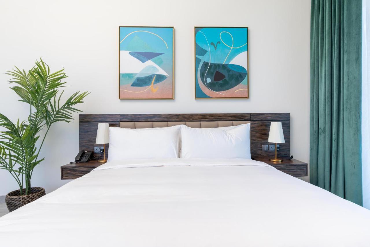 On Off Hh-avani Hotel-3br -full Palm View