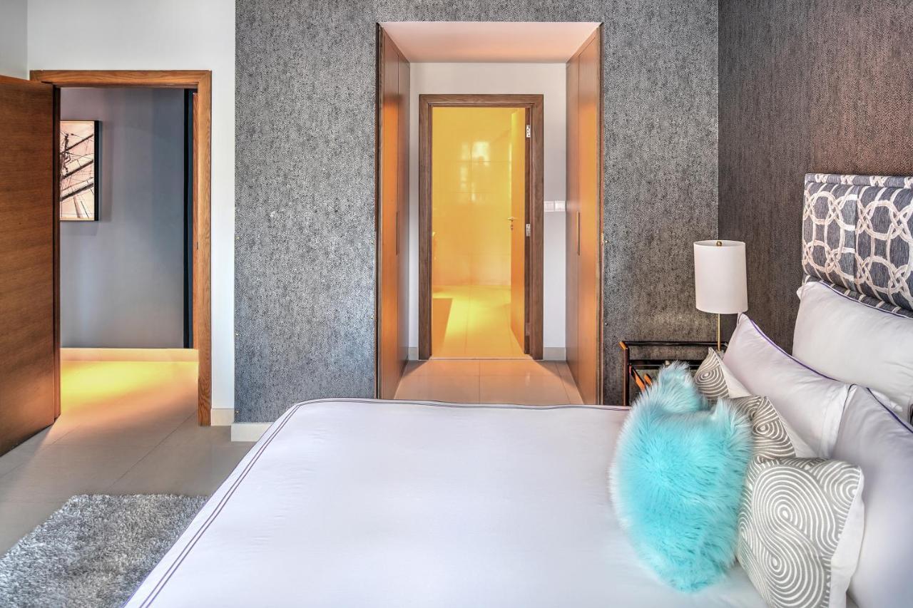 Dream - Claren Downtown Apartment *