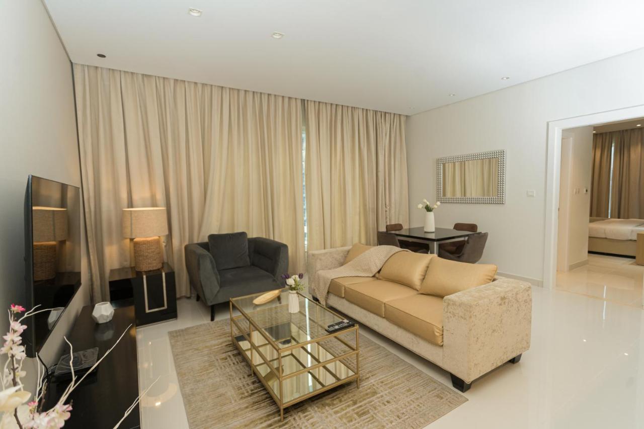 Oskena - Waterfront Downtown Apartment
