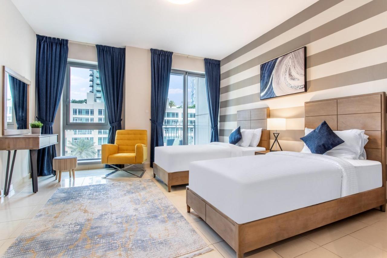 Icon Casa Living - Boulevard View Apartment *