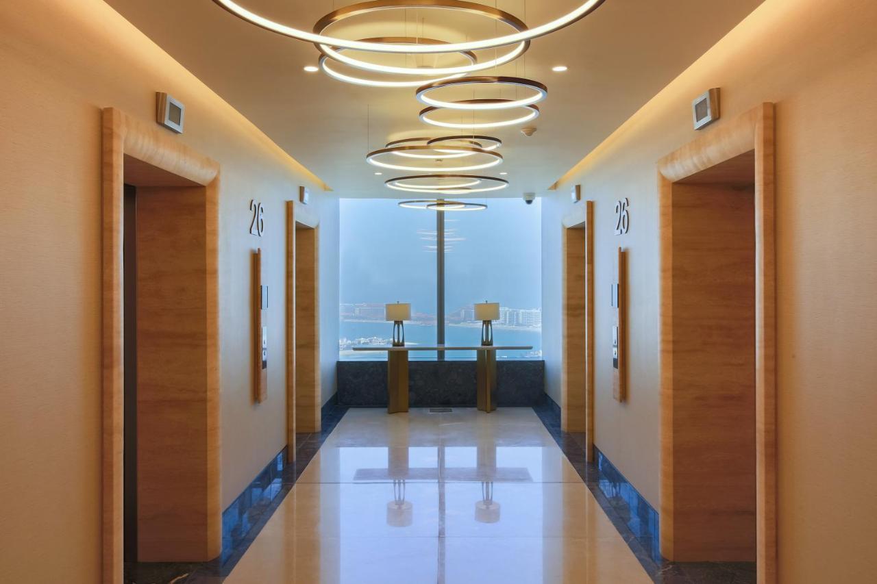 Apartment Makeen The Palm Tower Jumeirah