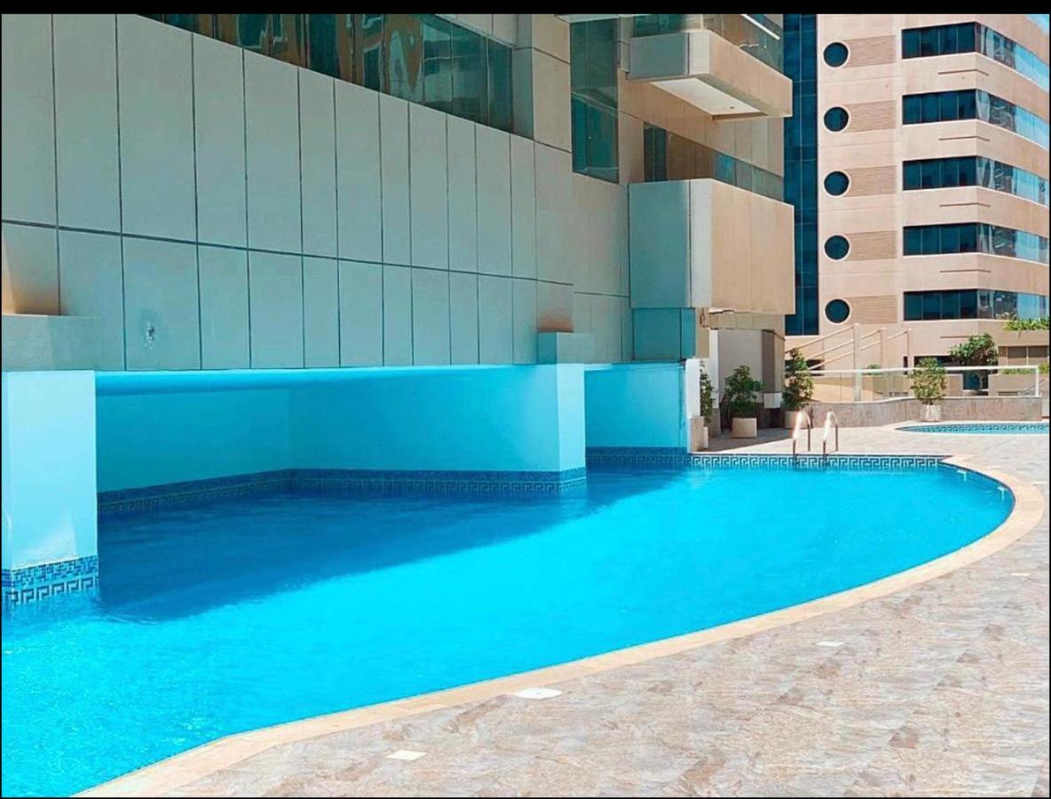 Apartment Bright Luxury 2br Aprt Marina With Balcony