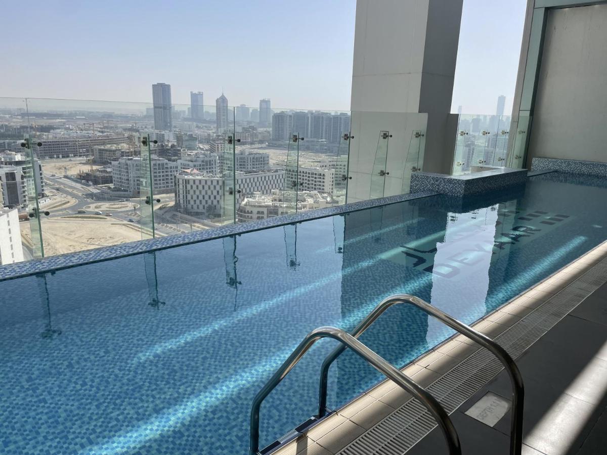 One-bedroom Apartment Dubai