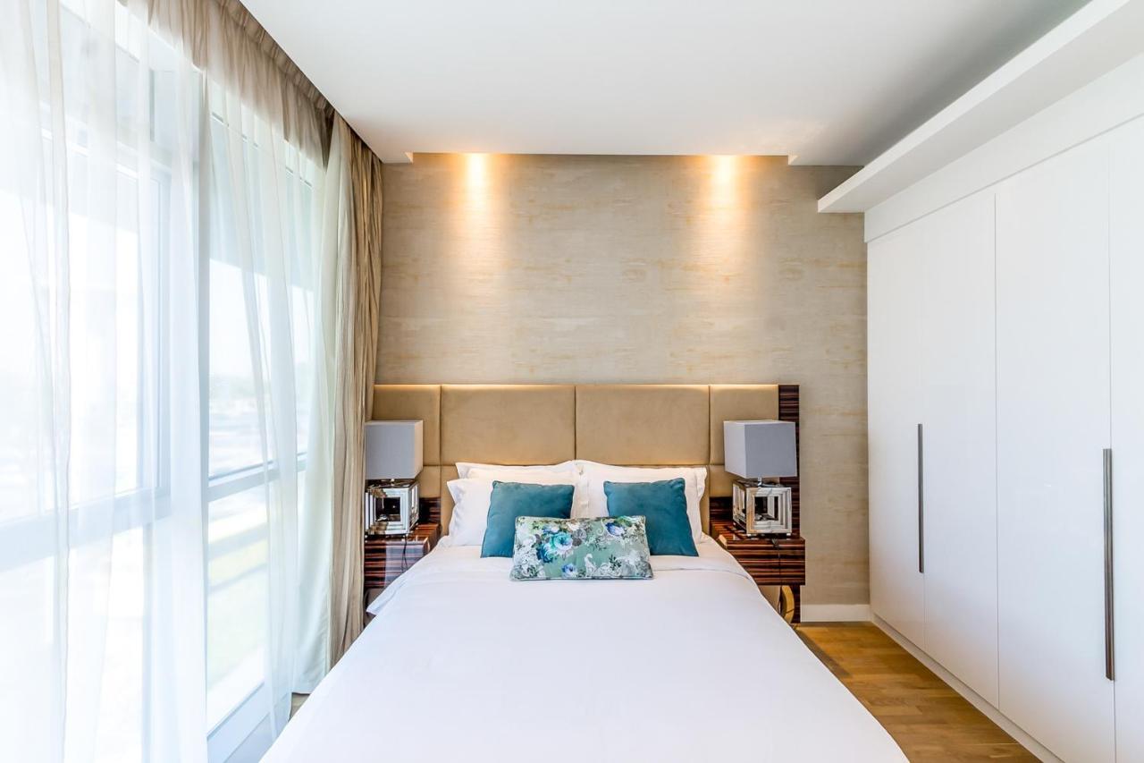 Apartment Dhh - Opposite To Walk Mall - 3 Beds With Maids