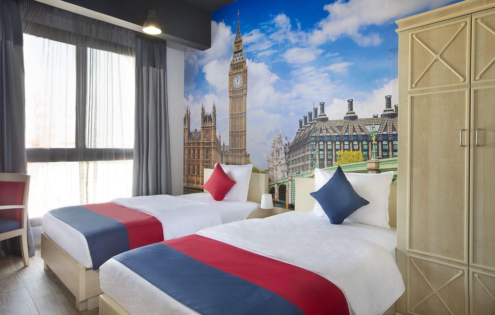 Hotel Palette Royal Reflections And