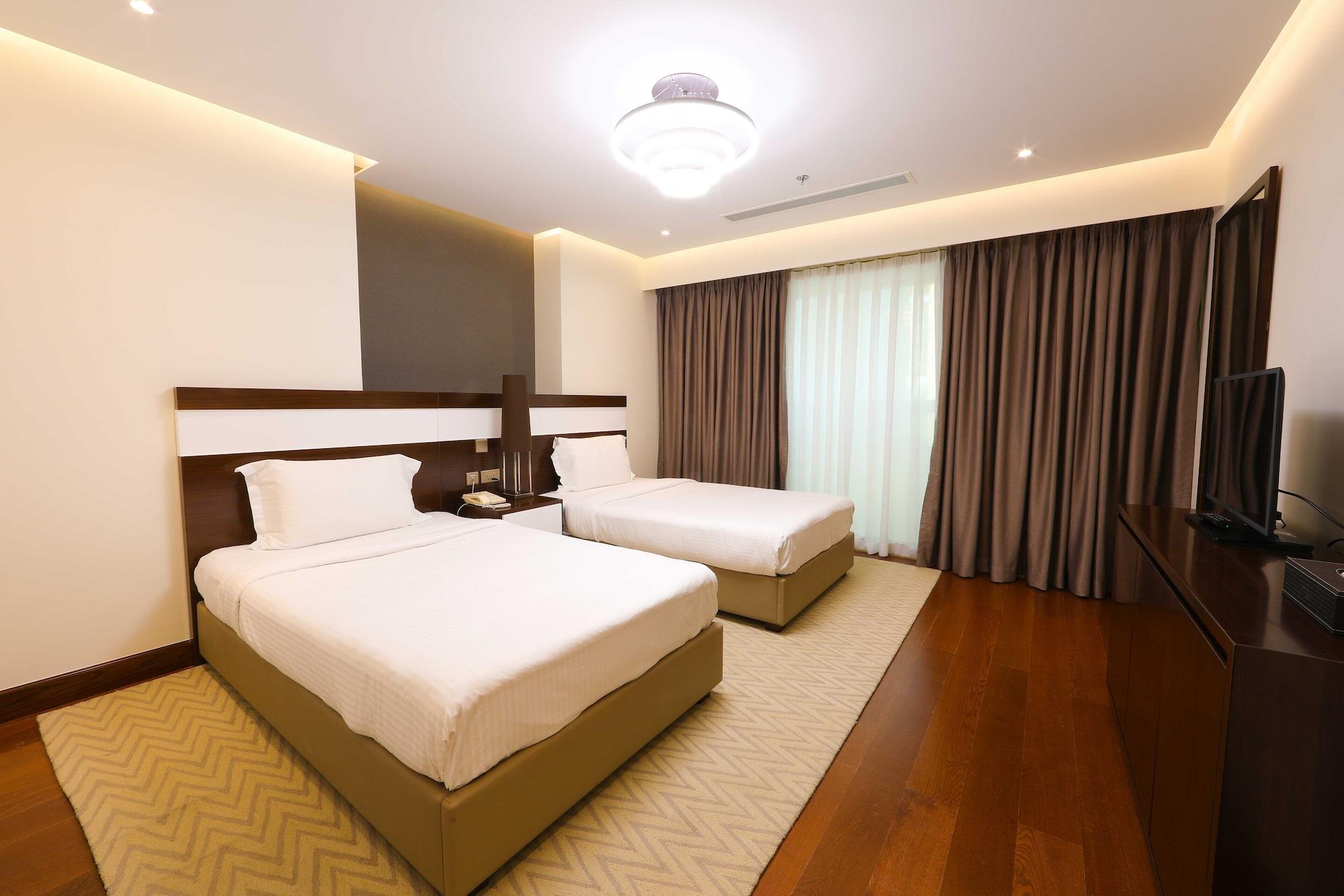 Aparthotel Number One Tower 3*