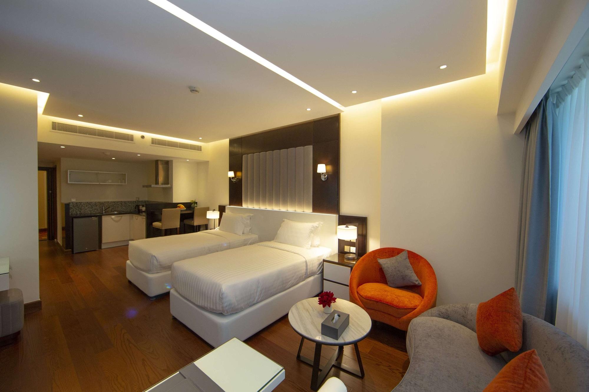 Number One Tower Aparthotel 3*